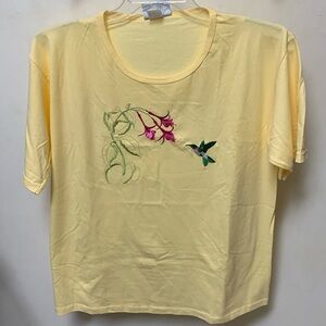 Women’s New Size Large T-Shirt With Hummingbird